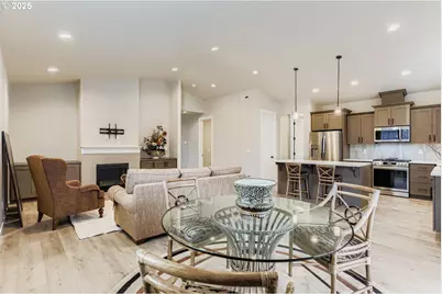 16685 SE Pacific Crest Trail Pl, Happy Valley, OR 97086 - Photo 9