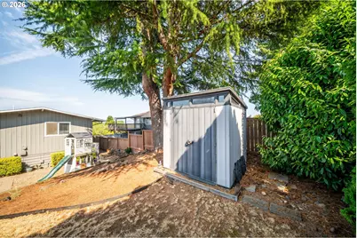 13918 NE Klickitat Ct, Portland, OR 97230 - Photo 35