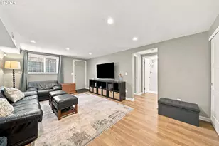 13918 NE Klickitat Ct, Portland, OR 97230 - Photo 23
