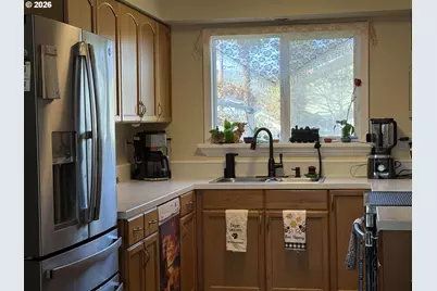 2082 Bel Air Ct #2082, Roseburg, OR 97471 - Photo 7