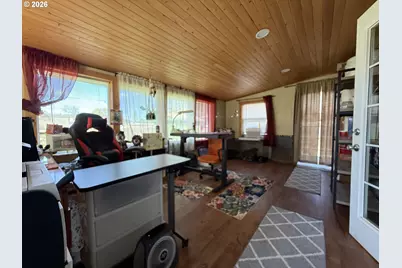 2082 Bel Air Ct #2082, Roseburg, OR 97471 - Photo 13