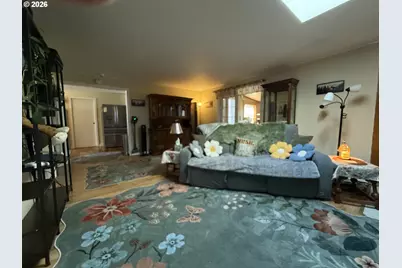 2082 Bel Air Ct #2082, Roseburg, OR 97471 - Photo 9