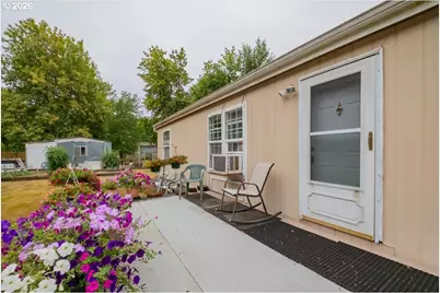 1087 38th Ave, Sweet Home, OR 97386 - Photo 3