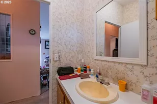 1087 38th Ave, Sweet Home, OR 97386 - Photo 15