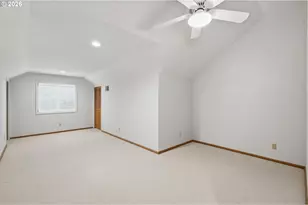 835 Fairway View Dr, Eugene, OR 97401 - Photo 37