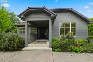 835 Fairway View Dr, Eugene, OR 97401 - Photo 3