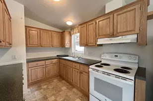 302 Wildcat Crossing, Tygh Valley, OR 97063 - Photo 3