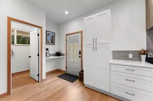 188 Sparrow Ln, Castle Rock, WA 98611 - Photo 15