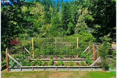 95725 Onyx St, Gold Beach, OR 97444 - Photo 3