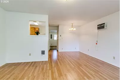 1566 Laura St, Springfield, OR 97477 - Photo 31