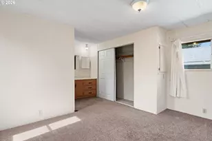 1566 Laura St, Springfield, OR 97477 - Photo 9