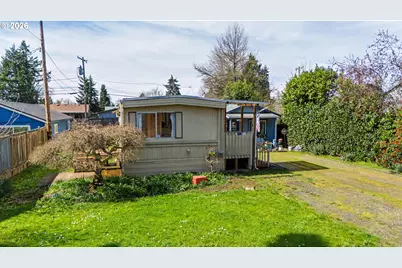 1566 Laura St, Springfield, OR 97477 - Photo 25