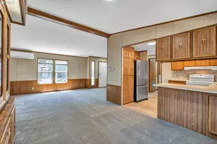 21100 NE Sandy Blvd, Fairview, OR 97024 - Photo 9