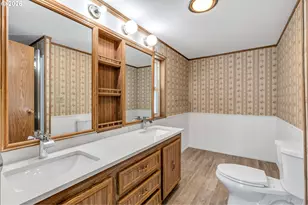 21100 NE Sandy Blvd, Fairview, OR 97024 - Photo 23