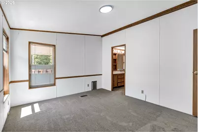 21100 NE Sandy Blvd #6, Fairview, OR 97024 - Photo 21