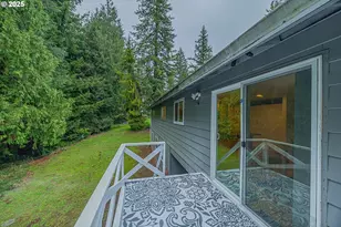 1070 E 15th St, Coquille, OR 97423 - Photo 27