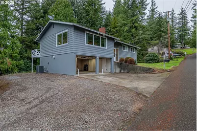 1070 E 15th St, Coquille, OR 97423 - Photo 41