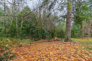 1070 E 15th St, Coquille, OR 97423 - Photo 33