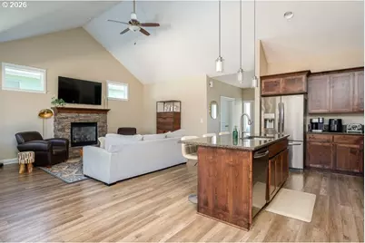 519 NW Hillcrest Dr, Dallas, OR 97338 - Photo 15