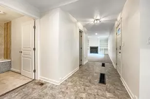 2285 Gilman Dr, Oregon City, OR 97045 - Photo 17