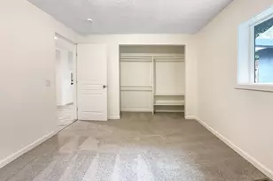 2285 Gilman Dr, Oregon City, OR 97045 - Photo 13