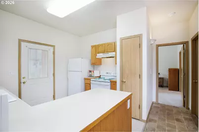 10348 N Barr Ave, Portland, OR 97203 - Photo 19