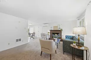 1263 F St, Springfield, OR 97477 - Photo 5