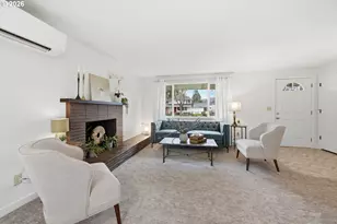 1263 F St, Springfield, OR 97477 - Photo 3