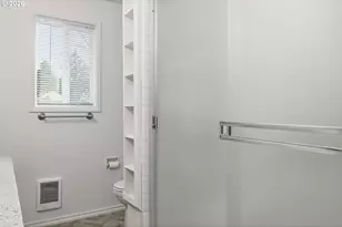 1263 F St, Springfield, OR 97477 - Photo 27