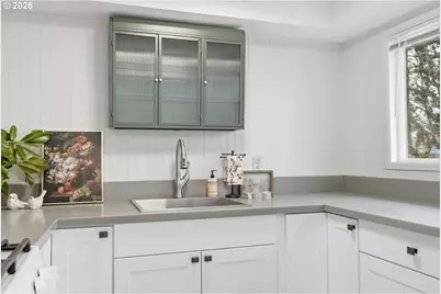 1263 F St, Springfield, OR 97477 - Photo 11
