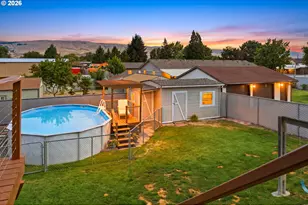 411 Gertrude Dr, Dallesport, WA 98617 - Photo 41