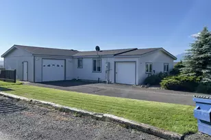 203 Court St, Enterprise, OR 97828 - Photo 3