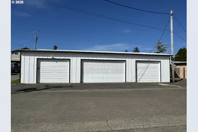 309 Laurel St, Florence, OR 97439 - Photo 15