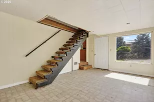 782 NE Center St, White Salmon, WA 98672 - Photo 19