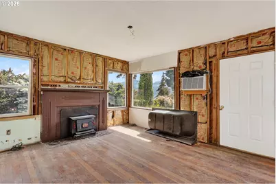 782 NE Center St, White Salmon, WA 98672 - Photo 9