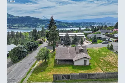 782 NE Center St, White Salmon, WA 98672 - Photo 37