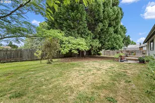 25181 Cheney Dr, Veneta, OR 97487 - Photo 31