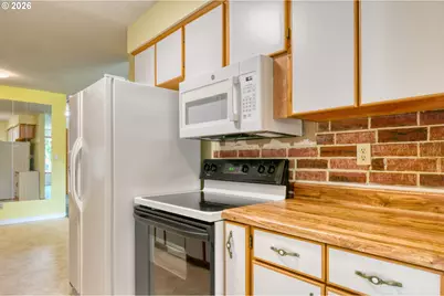 1303 SW 41st St, Pendleton, OR 97801 - Photo 11