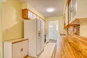 1303 SW 41st St, Pendleton, OR 97801 - Photo 9