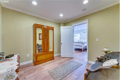 1103 Division St, Camas, WA 98607 - Photo 13