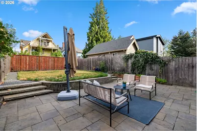 541 NE Tillamook St, Portland, OR 97212 - Photo 31
