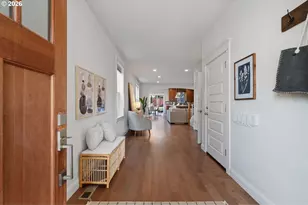 541 NE Tillamook St, Portland, OR 97212 - Photo 3