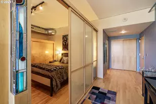 333 NW 9th Ave, Portland, OR 97209 - Photo 7