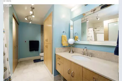 333 NW 9th Ave #1011, Portland, OR 97209 - Photo 19