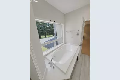 580 Holly Ave, Cottage Grove, OR 97424 - Photo 19