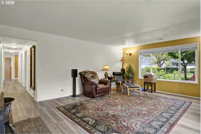 4490 Corona St, Eugene, OR 97404 - Photo 7