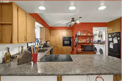 4490 Corona St, Eugene, OR 97404 - Photo 15