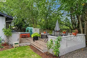 440 W College St, Mount Angel, OR 97362 - Photo 27