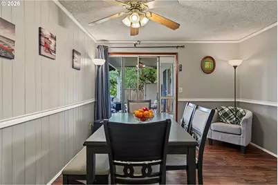 440 W College St, Mount Angel, OR 97362 - Photo 11