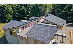 62039 Double Eagle Rd, Coos Bay, OR 97420 - Photo 5